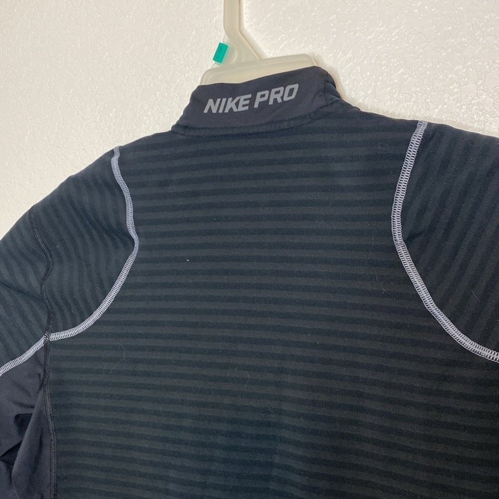 Nike Pro I/4 Zip Dri-Fit Pullover Size L View 3
